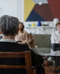 Couples therapy session 