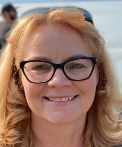 profile photo esther mills